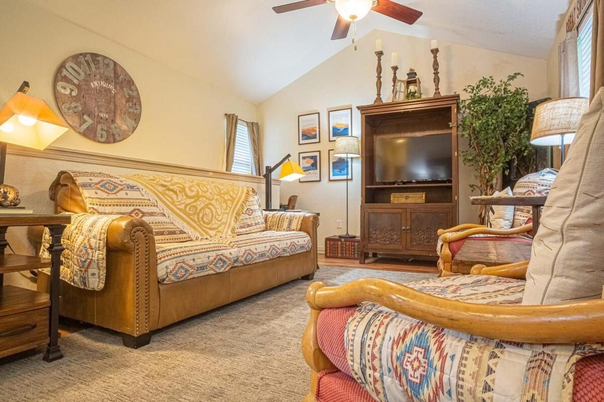 Cabin C In The Gatlinburg Art & Craft Community 外观 照片
