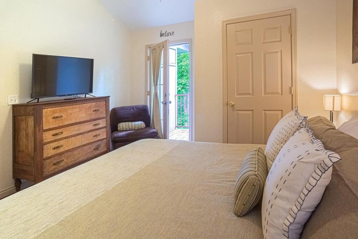 Cabin C In The Gatlinburg Art & Craft Community 外观 照片