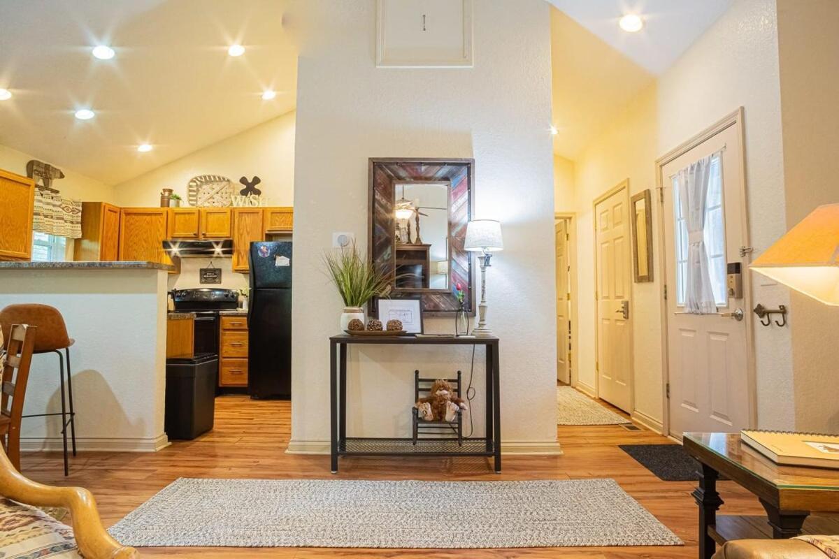 Cabin C In The Gatlinburg Art & Craft Community 外观 照片